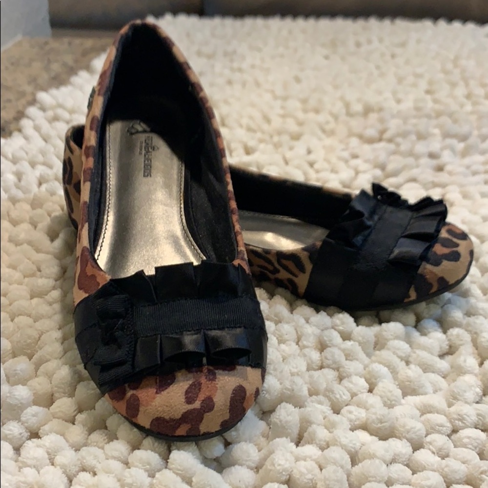 Fergalicious cheetah flats